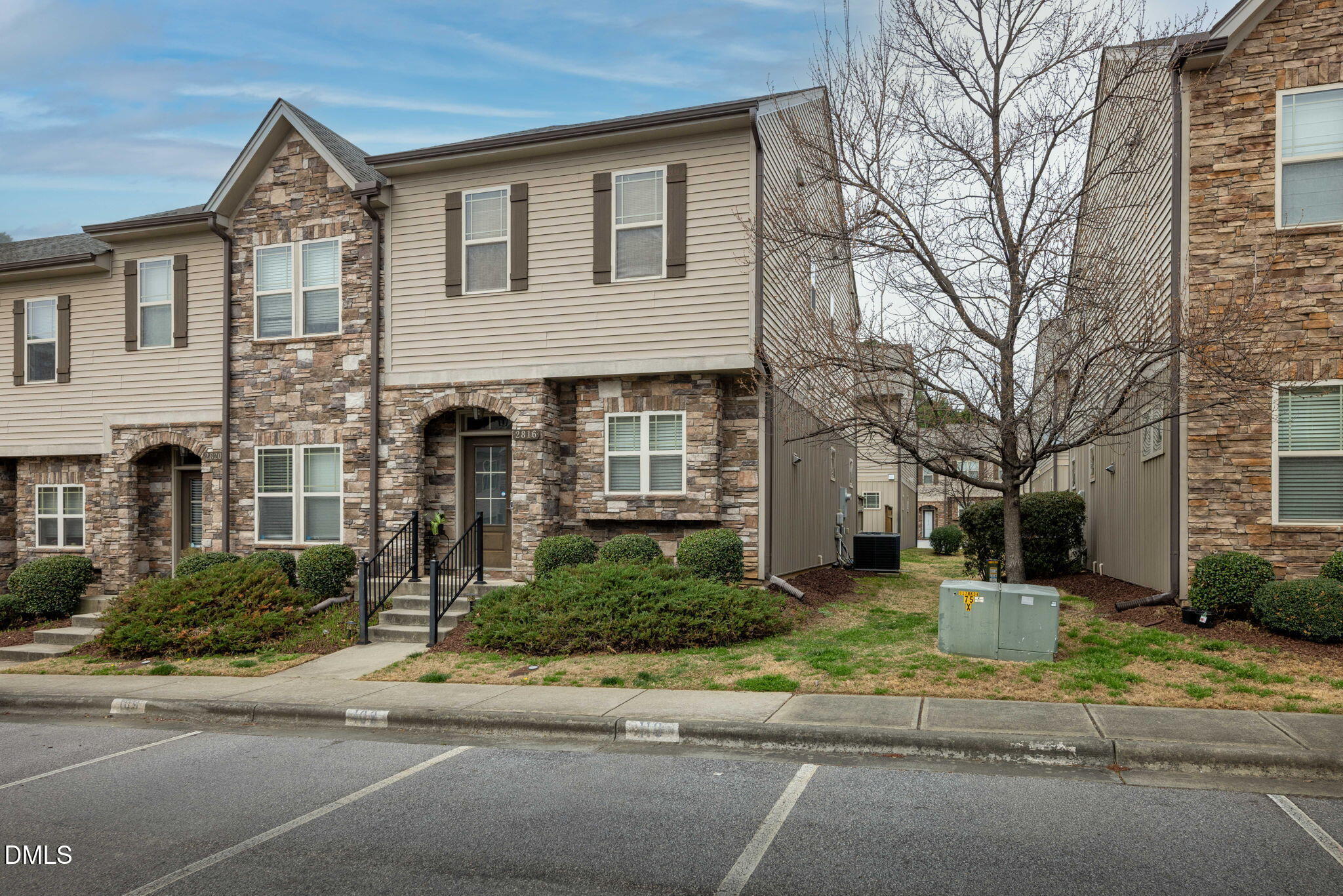 2816 Piedmont River Way Raleigh, NC 27606 - Photo 7 of 62 2-web-or-mls-8Y3A8853-Edit