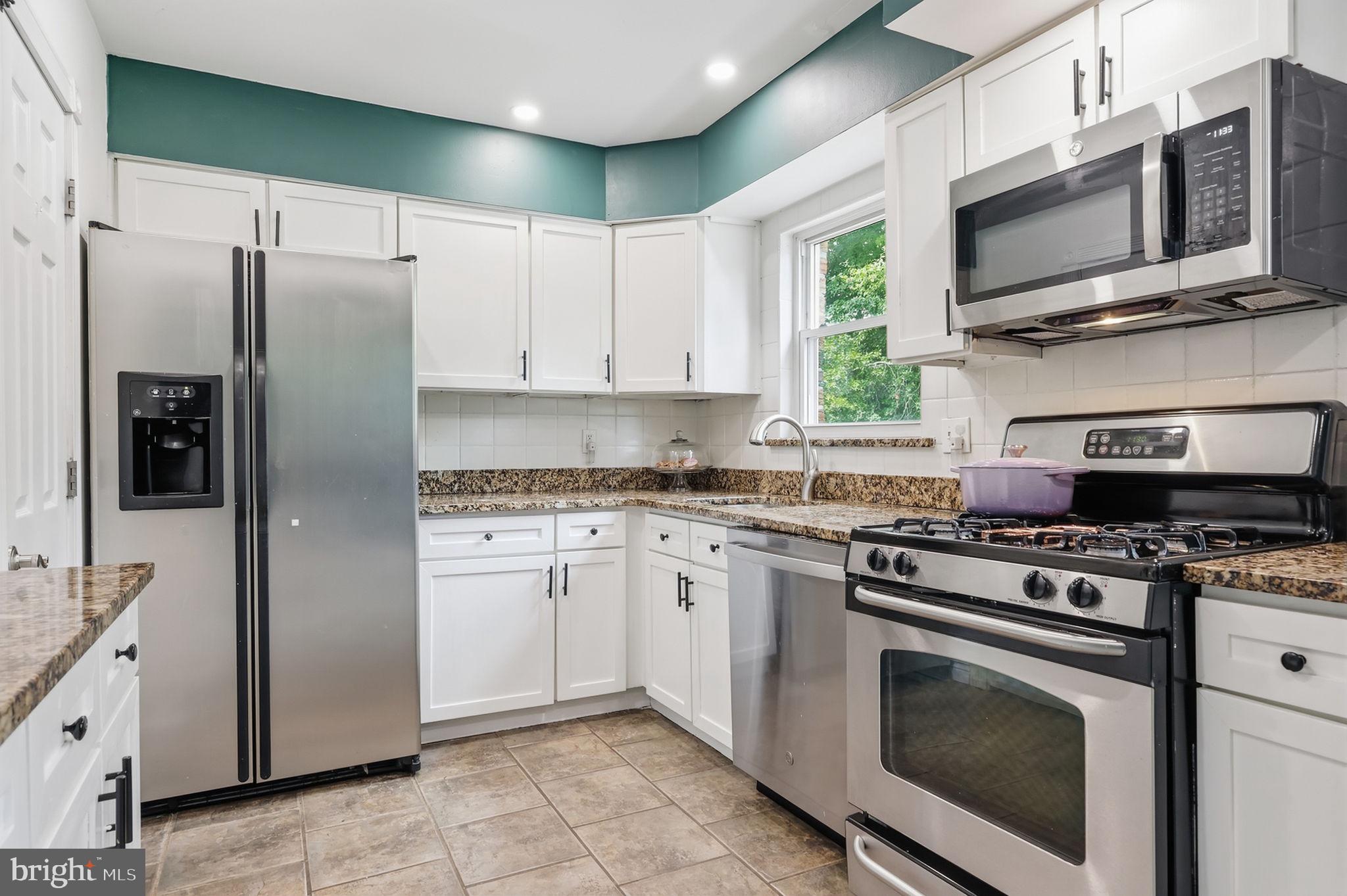 11950 Dumont Road Philadelphia, PA 19116 - Photo 9 of 36 Gallery Image 9