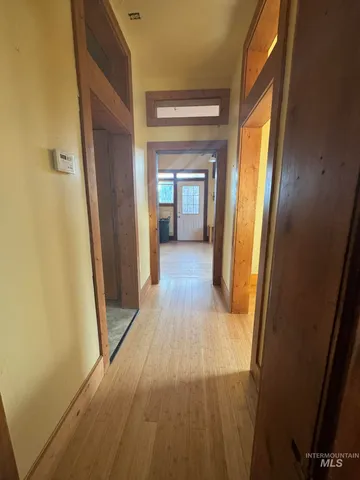 $185,000 | 232 Willow Avenue East, Fairfield, ID 83327