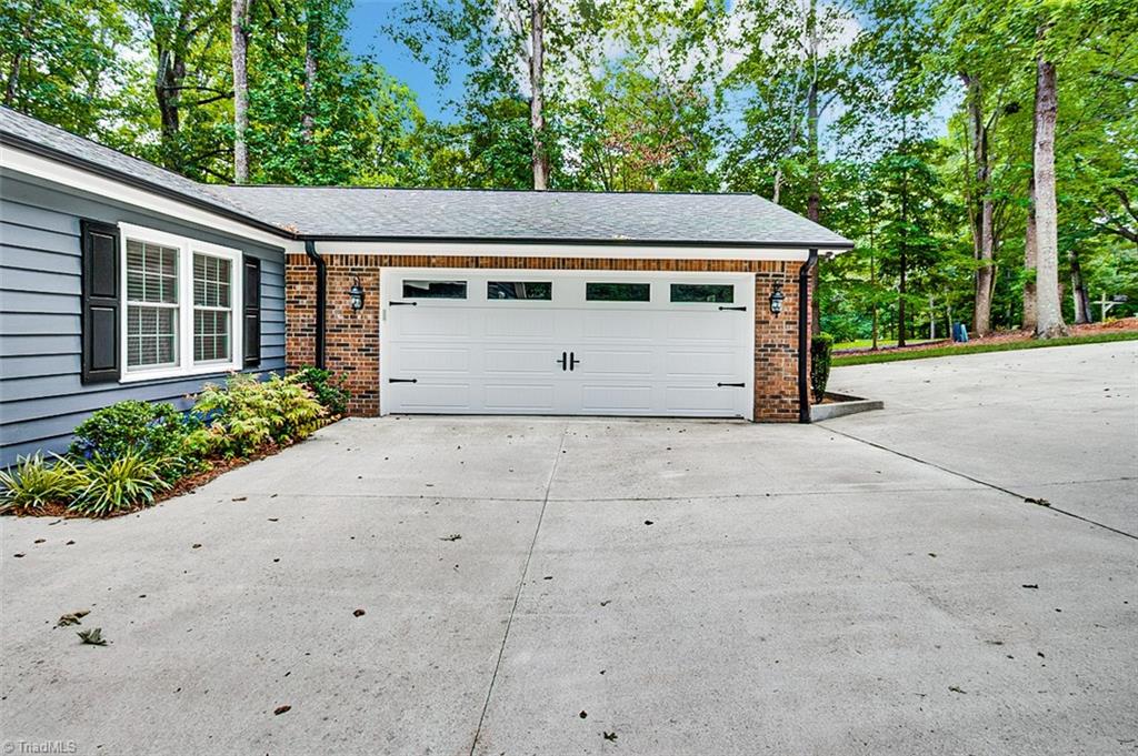 518 Pinewood Road Asheboro, NC 27205 - Photo 6 of 47 Gallery Image 6
