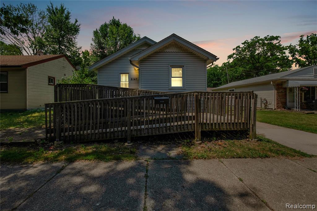 2147 Romeo Street Ferndale, MI 48220 - Photo 4 of 21