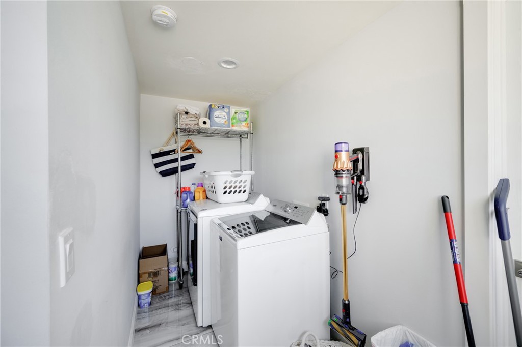 10461 Hillhaven Avenue Tujunga, CA 91042 - Photo 22 of 31 a room with storage and utility