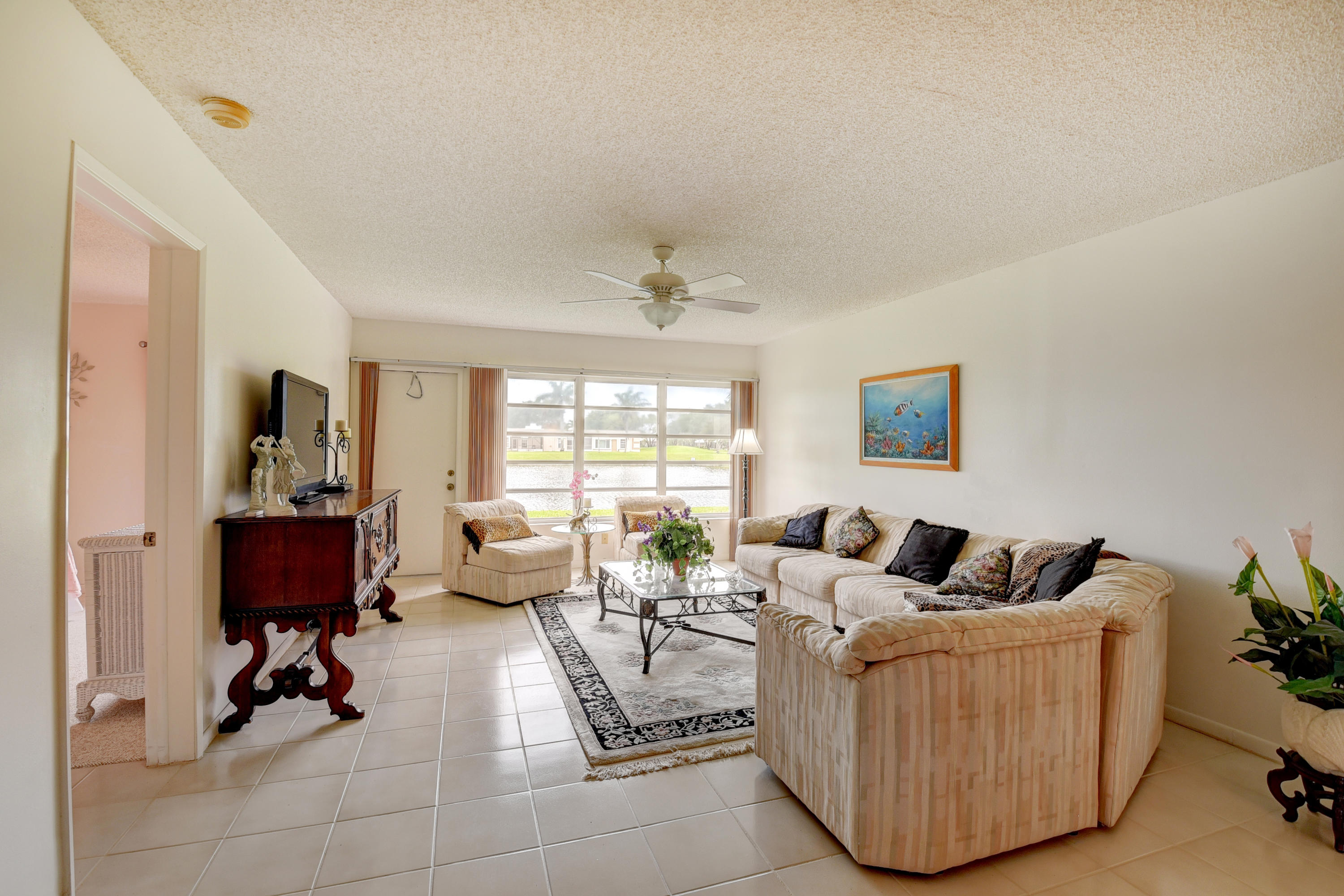 9124 Flynn Circle, Unit 4 Boca Raton, FL 33496 - Photo 6 of 34 20_dsc_4112_3_4_5_6