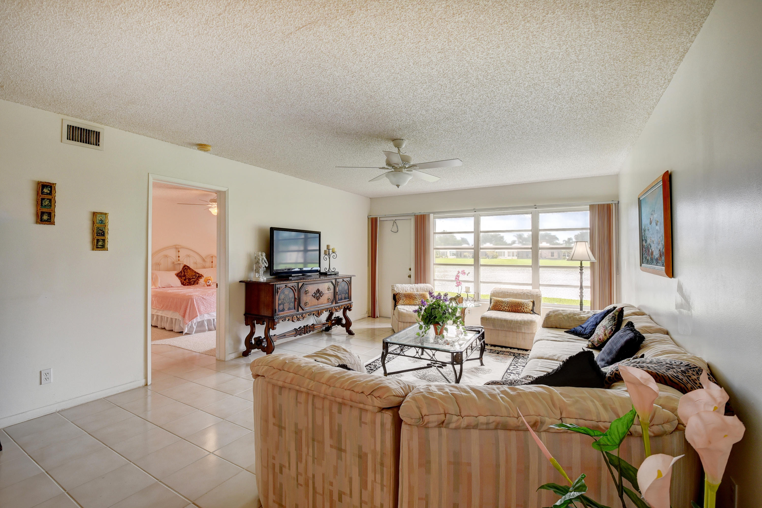 9124 Flynn Circle, Unit 4 Boca Raton, FL 33496 - Photo 7 of 34 21_dsc_4117_18_19_20_21