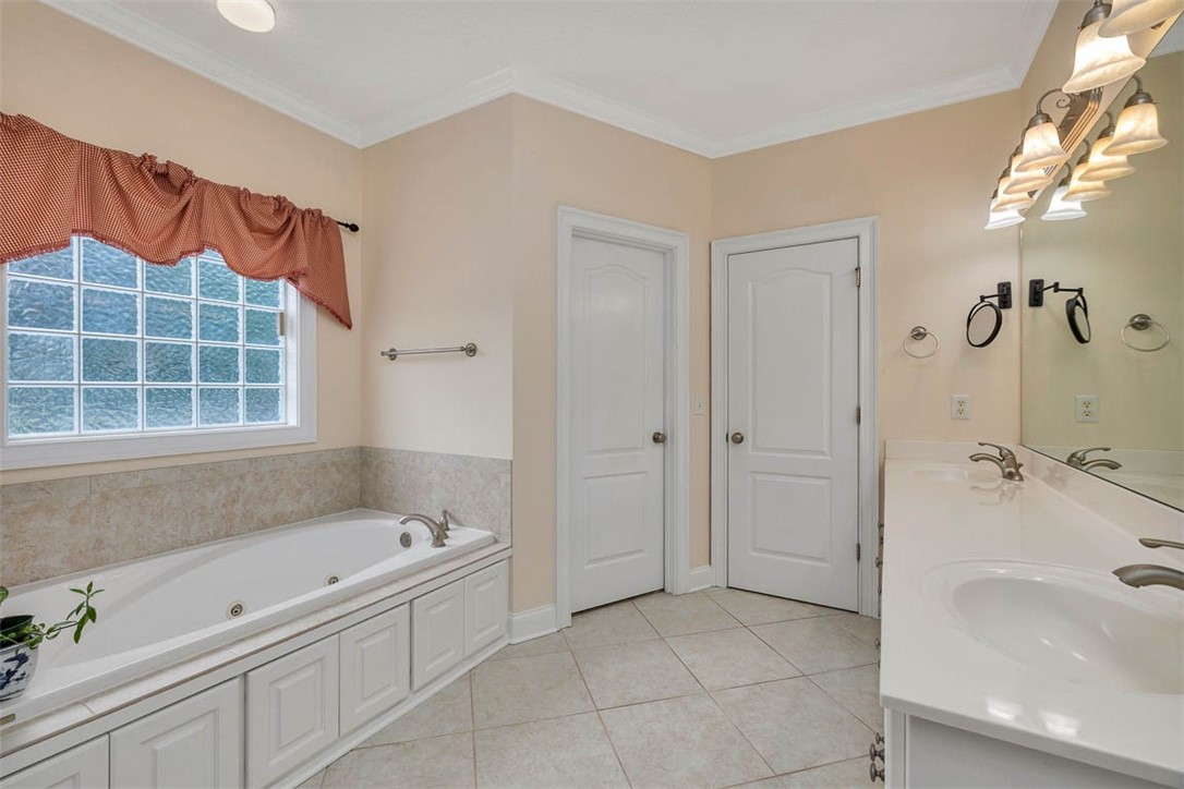 115 Spring Lake Circle Brunswick, GA 31525 - Photo 19 of 40