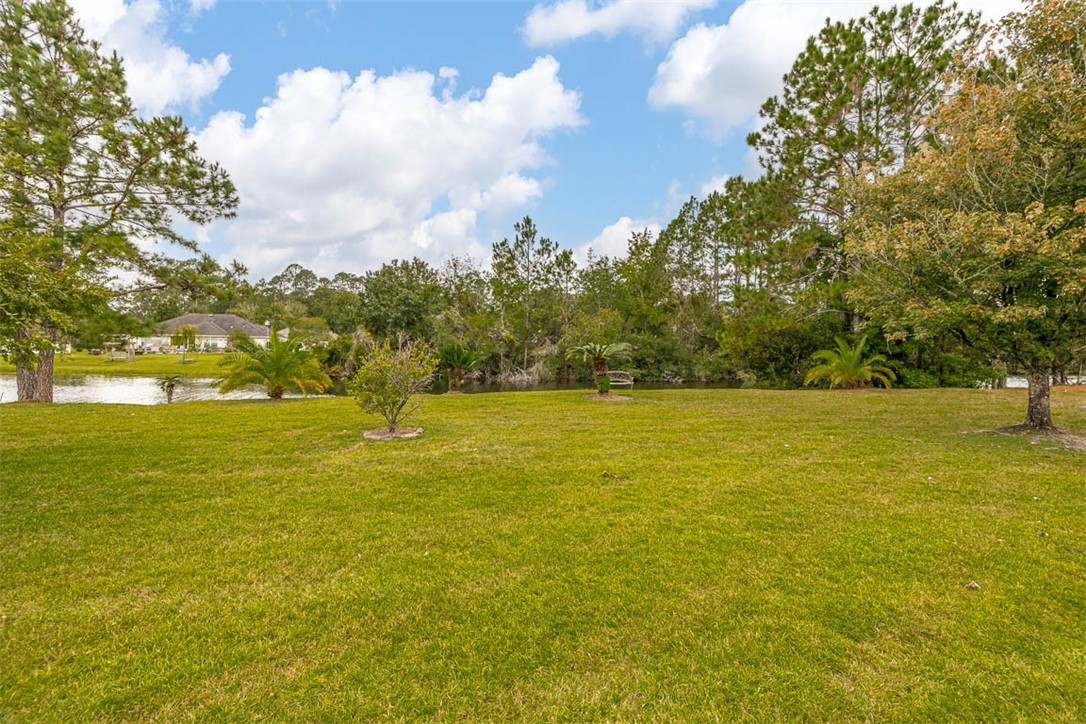 115 Spring Lake Circle Brunswick, GA 31525 - Photo 36 of 40