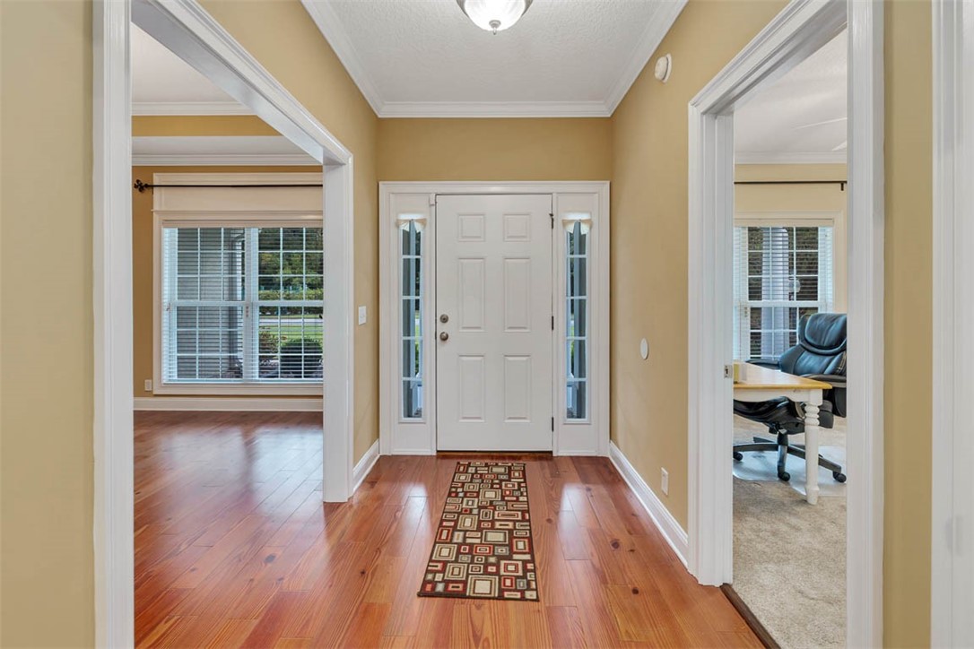 115 Spring Lake Circle Brunswick, GA 31525 - Photo 4 of 40