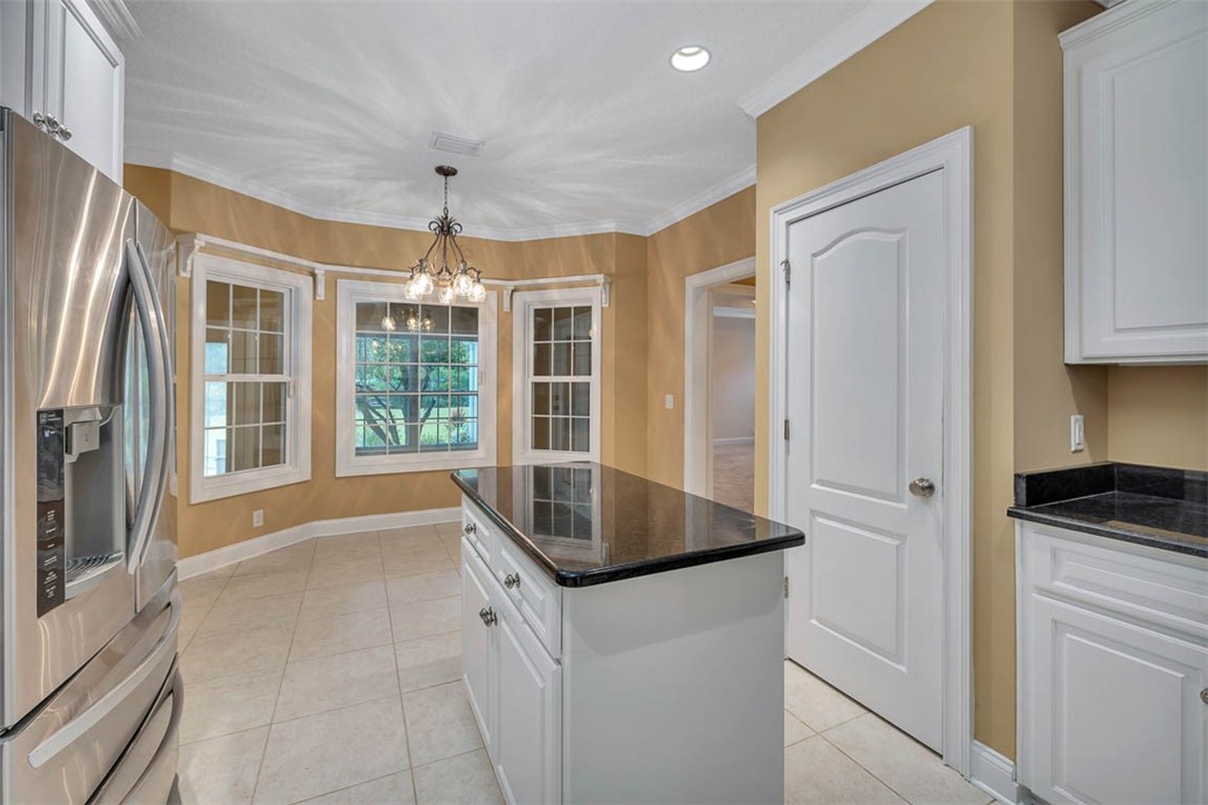 115 Spring Lake Circle Brunswick, GA 31525 - Photo 8 of 40