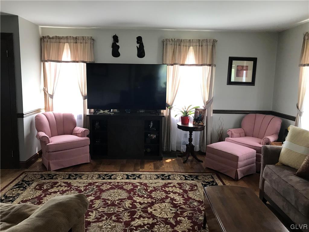 4578 Hanoverville Road Bethlehem, PA 18020 - Photo 12 of 43