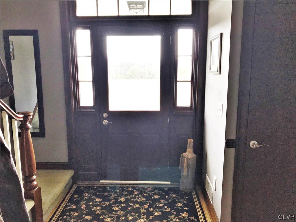 4578 Hanoverville Road Bethlehem, PA 18020 - Photo 2 of 43