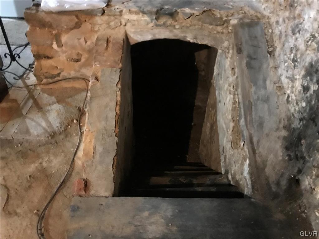 4578 Hanoverville Road Bethlehem, PA 18020 - Photo 26 of 43