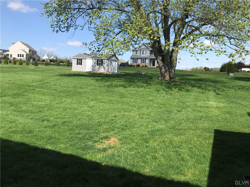 4578 Hanoverville Road Bethlehem, PA 18020 - Photo 31 of 43