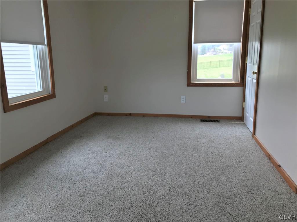 4578 Hanoverville Road Bethlehem, PA 18020 - Photo 40 of 43 Apartment