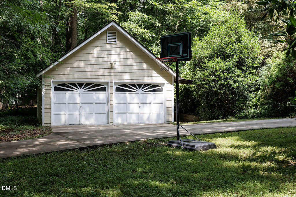 6512 Bakersfield Drive Raleigh, NC 27606 - Photo 10 of 30 MLS_6512 Bakersfield-17