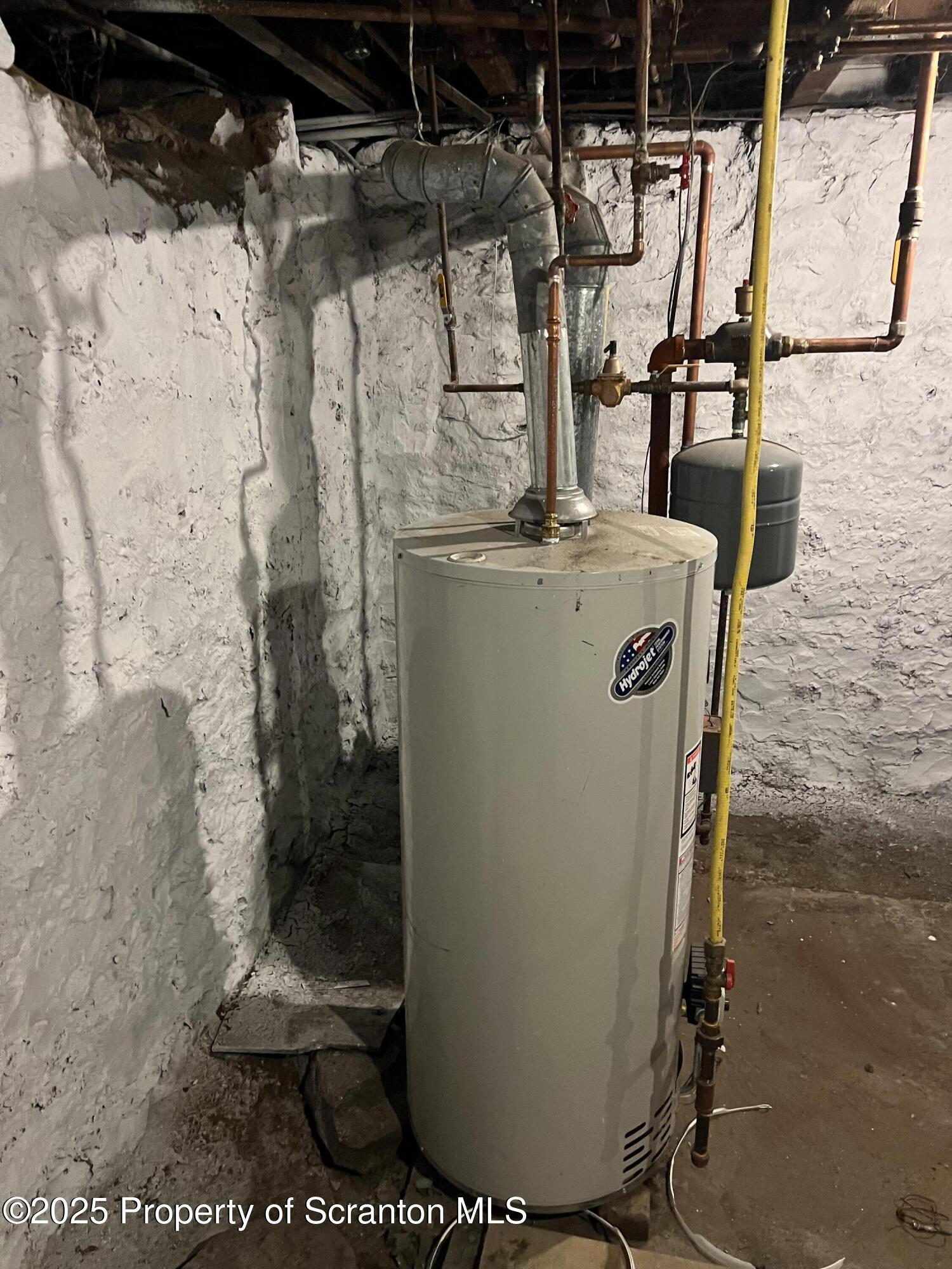 326 Neptune Place Scranton, PA 18505 - Photo 28 of 29 IMG_0633