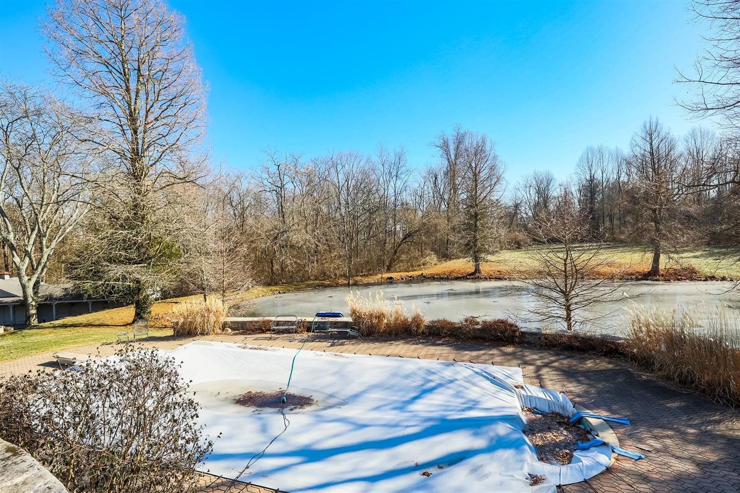 5200 Stone Barn Road Cincinnati, OH 45243 - Photo 10 of 17