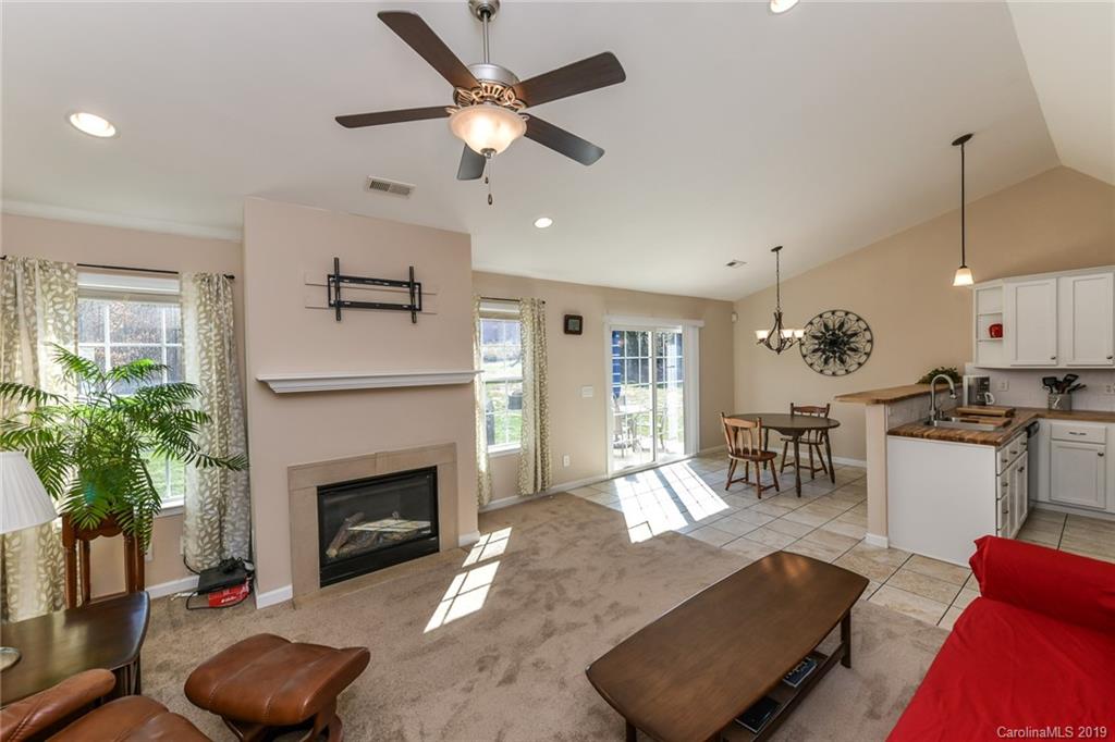 550 Pennyfields Lane Clover, SC 29710 - Photo 4 of 28 Gallery Image 4