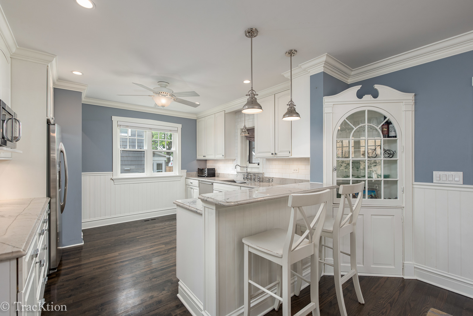 4616 Wolf Road Western Springs, IL 60558 - Photo 4 of 15