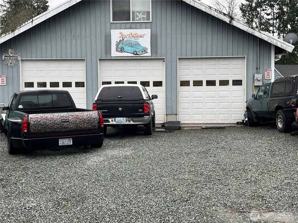 $2,100 | 9094 Stevenson Road, Anacortes, WA 98221