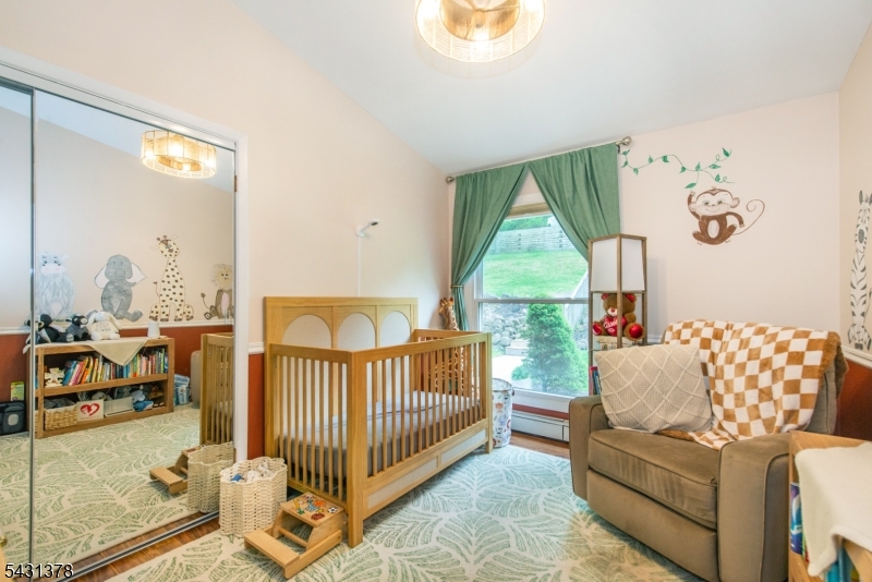 32 Foremost Mountain Road Montville, NJ 07082 - Photo 7 of 13