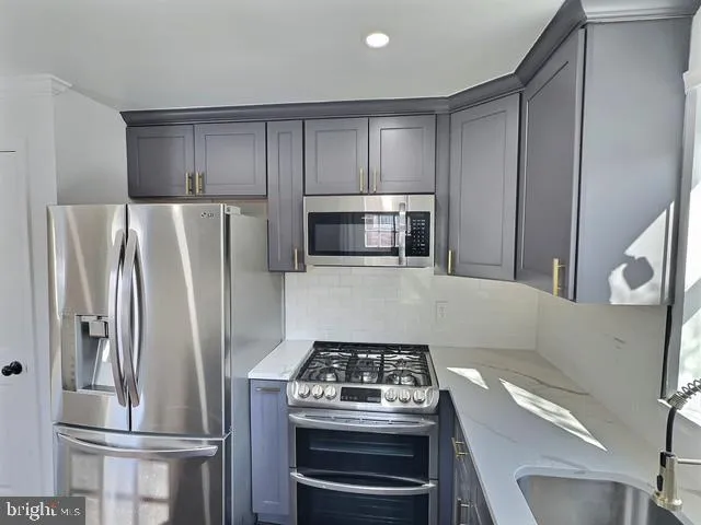 $3,500 | 2913 Fairlawn Street, Temple Hills, MD 20748