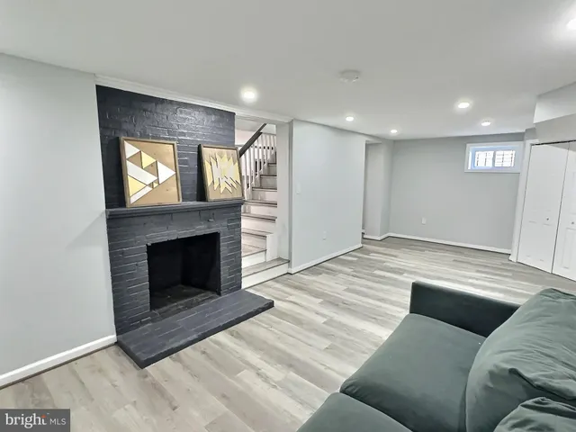 $3,500 | 2913 Fairlawn Street, Temple Hills, MD 20748