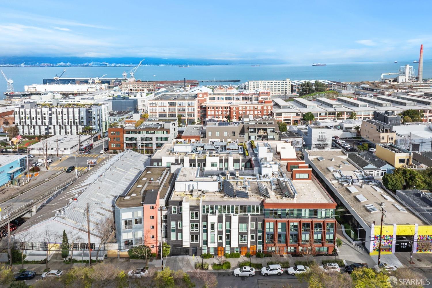 950 Tennessee Street, Unit 404 San Francisco, CA 94107 - Photo 67 of 80 a view of city with tall buildings