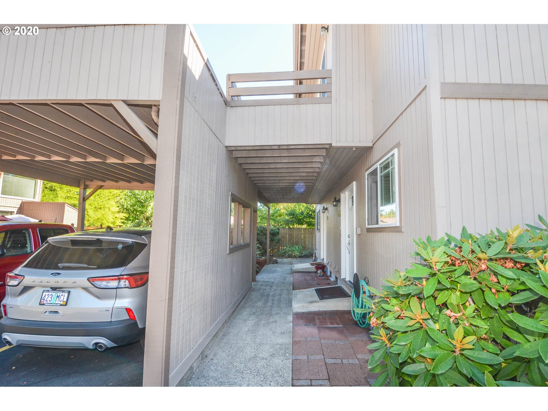 10187 Southwest Denney Road Beaverton, OR 97008 - Photo 3 of 24 Gallery Image 3