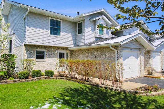 650 Tamarac Boulevard, Unit 650 Addison, IL 60101 - Photo 1 of 21