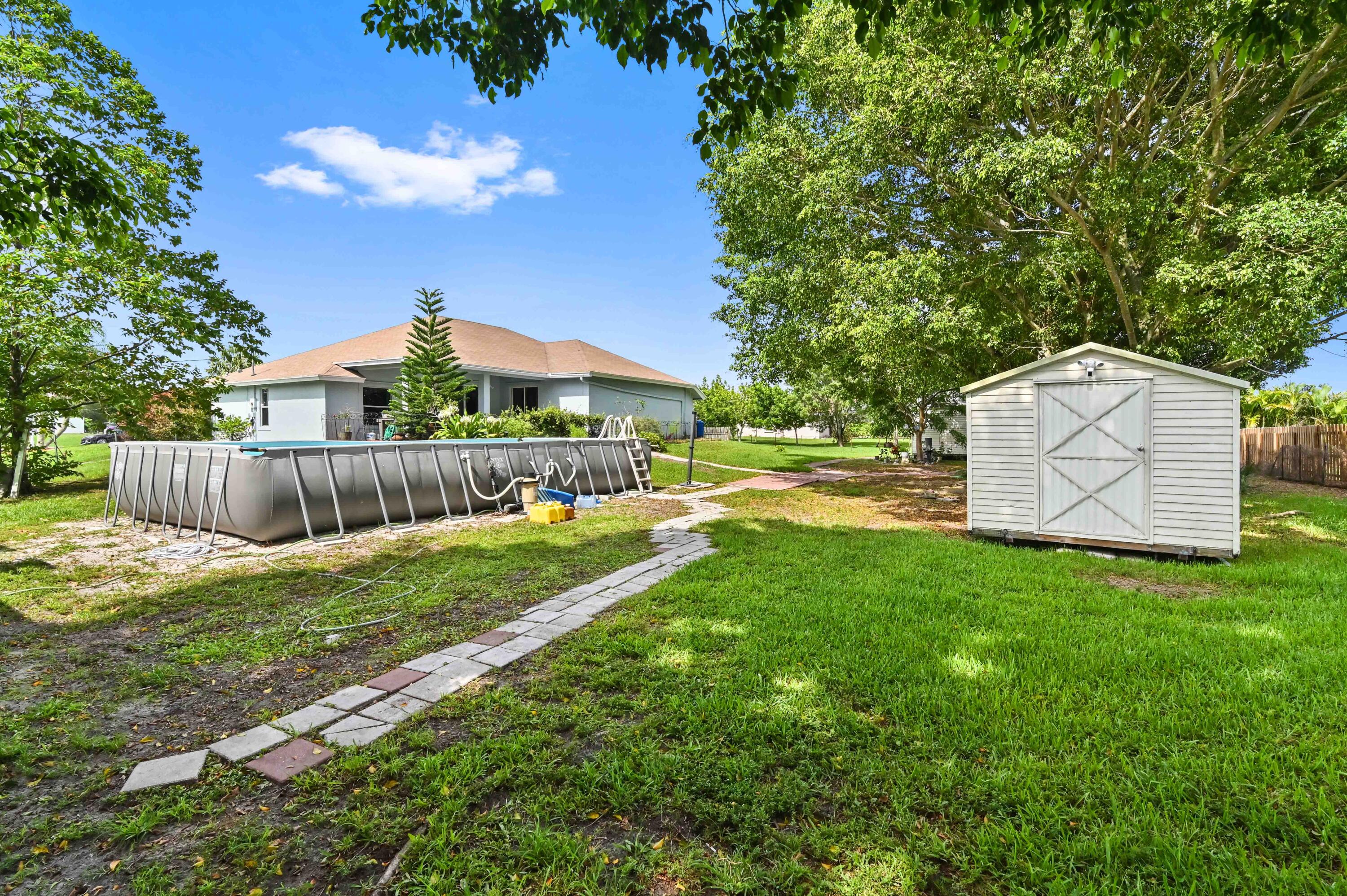 17630 38th Road North Loxahatchee, FL 33470 - Photo 36 of 45 37 backyard 04