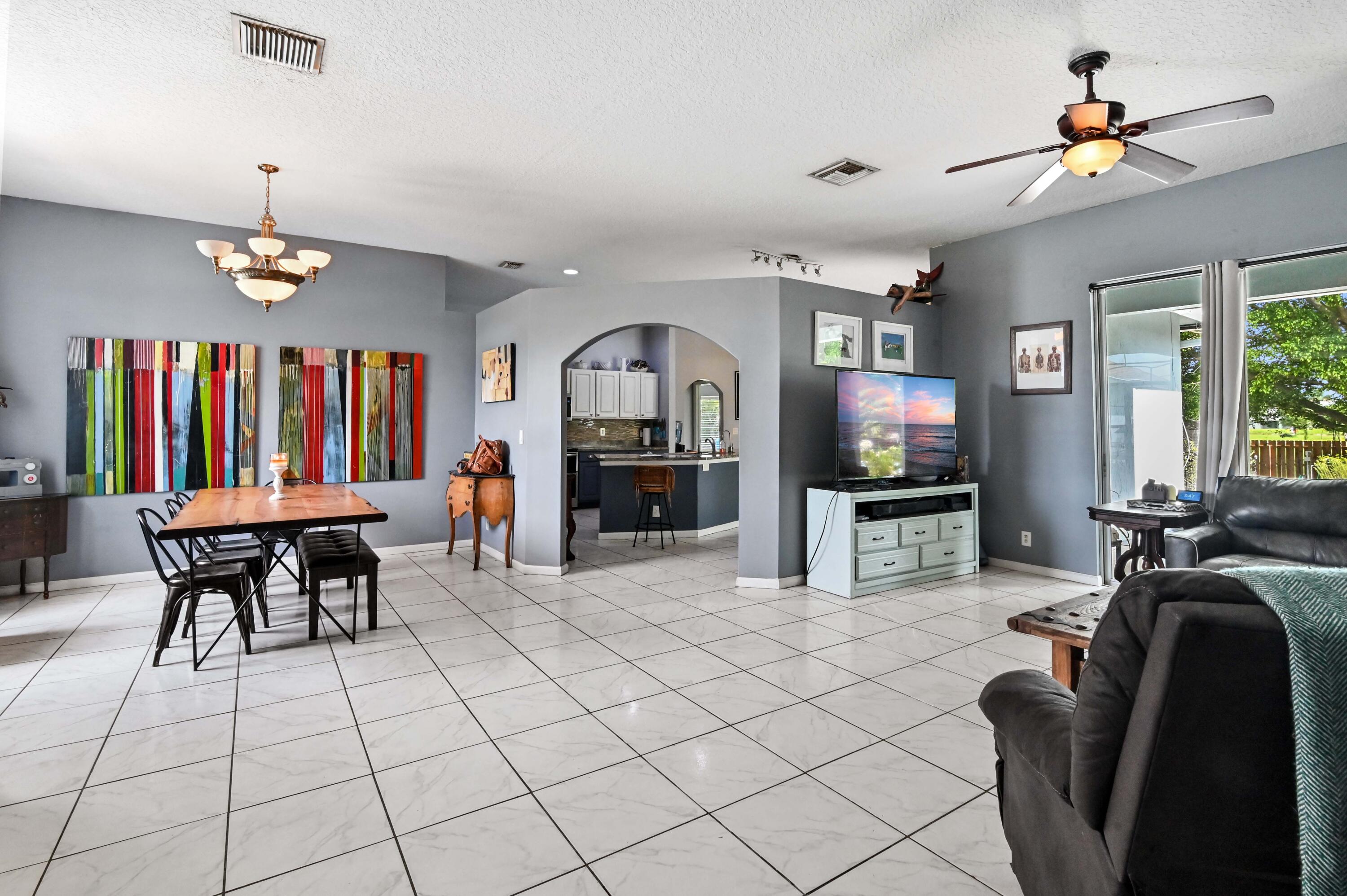 17630 38th Road North Loxahatchee, FL 33470 - Photo 9 of 45 07 livingroom 02