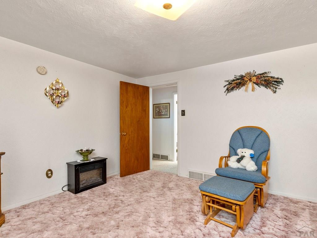 2226 Hillside Road Pueblo, CO 81006 - Photo 32 of 50 Gallery Image 32