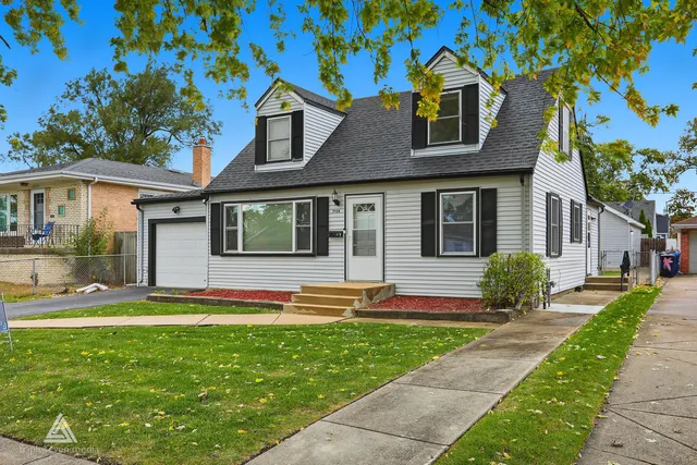 $310,000 | 7034 114th Place, Worth, IL 60482