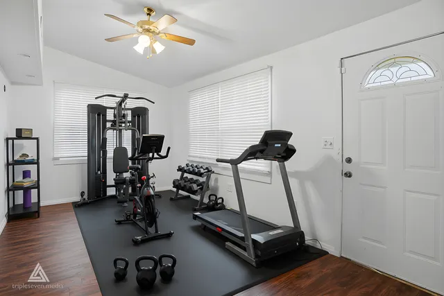 $310,000 | 7034 114th Place, Worth, IL 60482