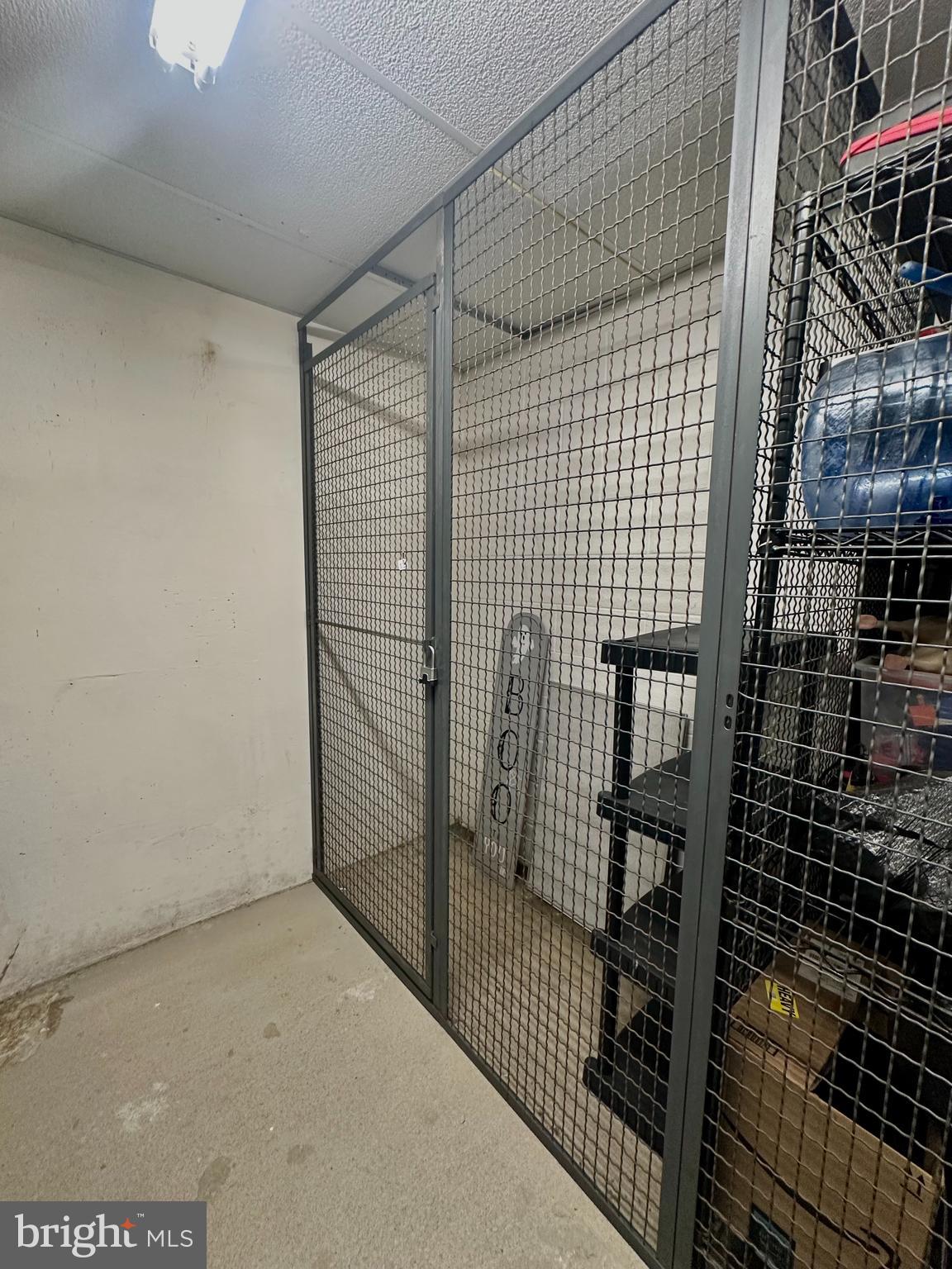 11775 Stratford House Place, Unit 206 Reston, VA 20190 - Photo 31 of 39 a bathroom with a shower
