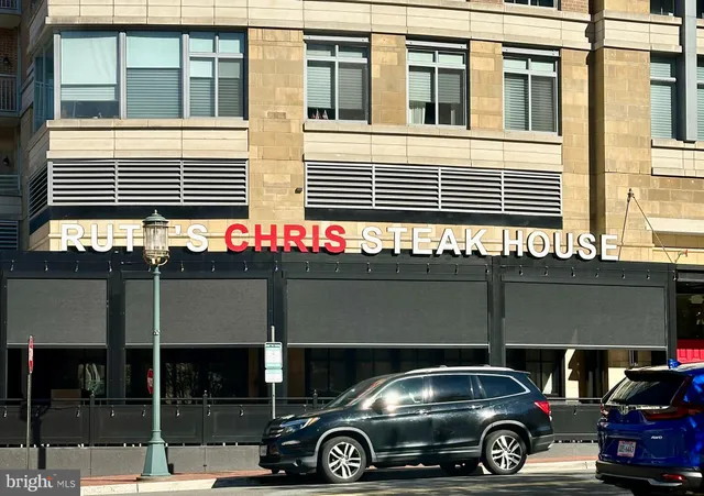 $425,000 | 11775 Stratford House Place, Unit 206, Reston, VA 20190