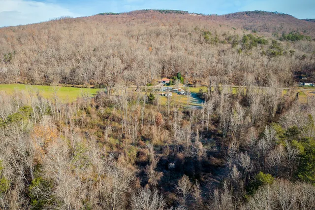 $330,000 | 968 Boyd Road, Rock Island, TN 38581