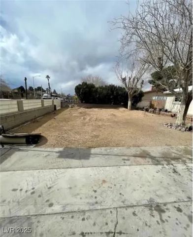 $649,900 | 4928 East Monroe Avenue, Las Vegas, NV 89110