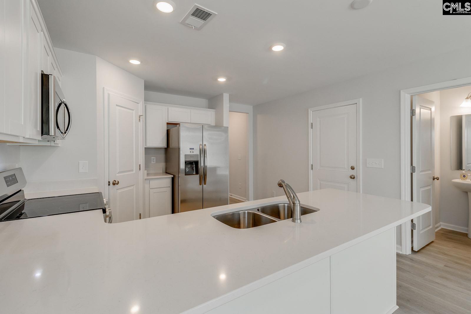 233 Laurinton Farms Road Hopkins, SC 29061 - Photo 8 of 28