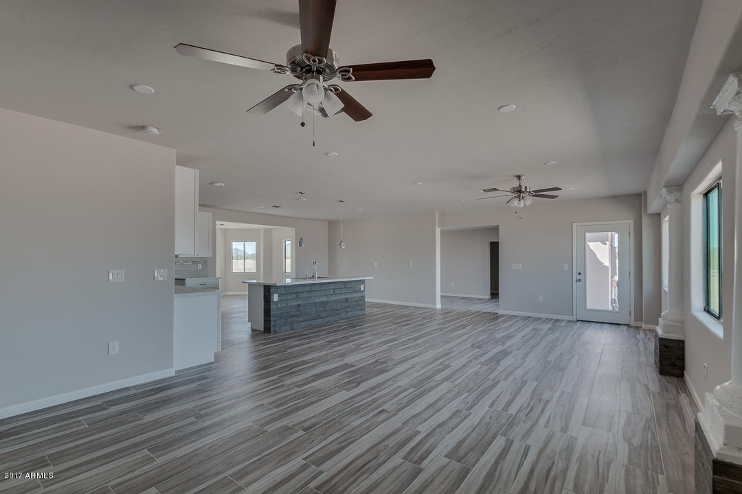 8103 North Warren Road, Unit B Maricopa, AZ 85139 - Photo 15 of 32 10-Warren