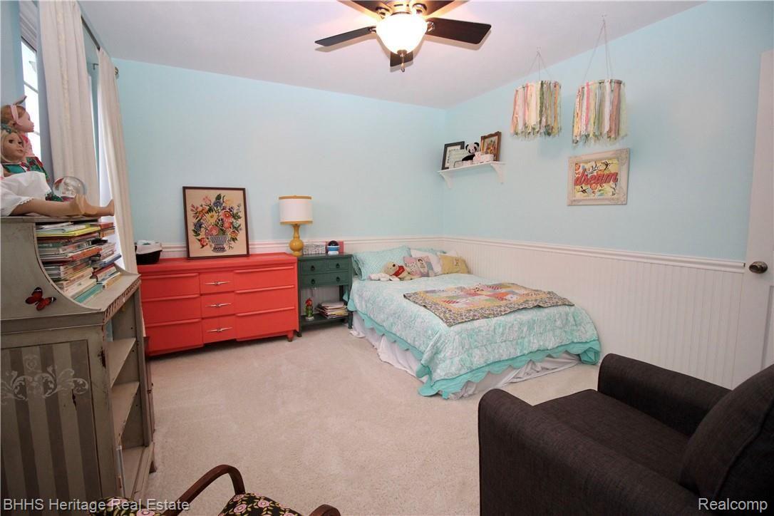 2403 North Latson Road Howell, MI 48855 - Photo 20 of 31 Bedroom 3