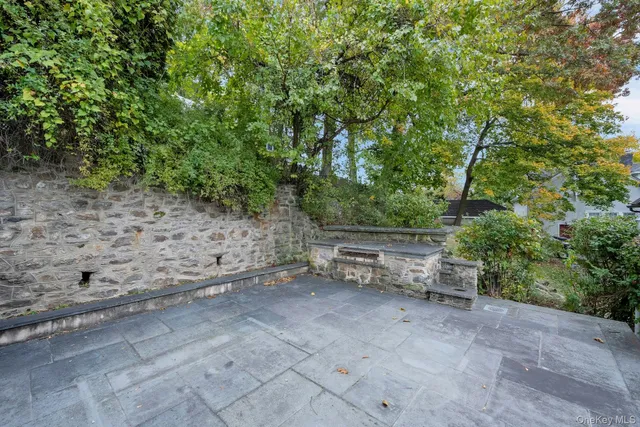 $799,000 | 193 Harmon Avenue, New Rochelle, NY 10801