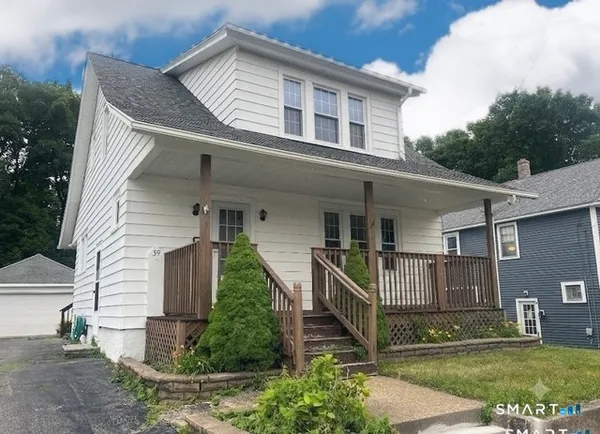 $299,900 | 39 Geer Avenue, Norwich, CT 06360