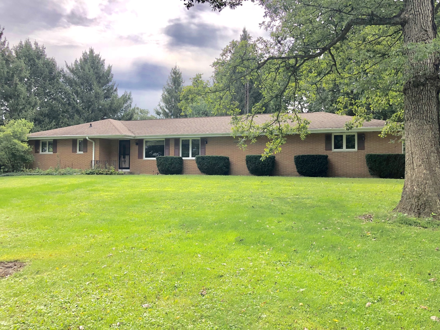 17044 Buzzell Road Sycamore, IL 60178 - Photo 1 of 39