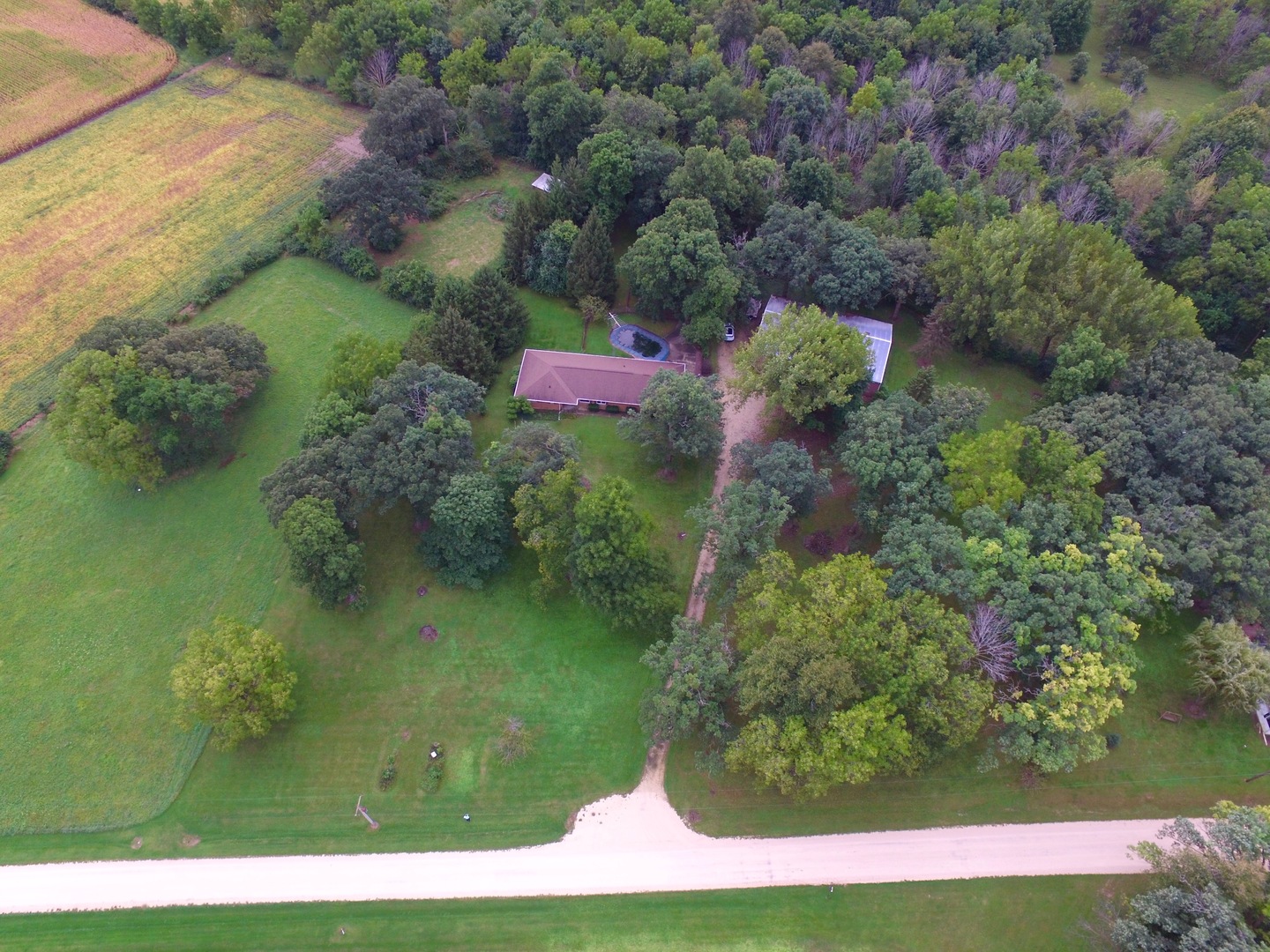 17044 Buzzell Road Sycamore, IL 60178 - Photo 3 of 39