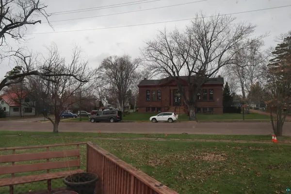 $184,900 | 111 West 3rd Street, Washburn, WI 54891