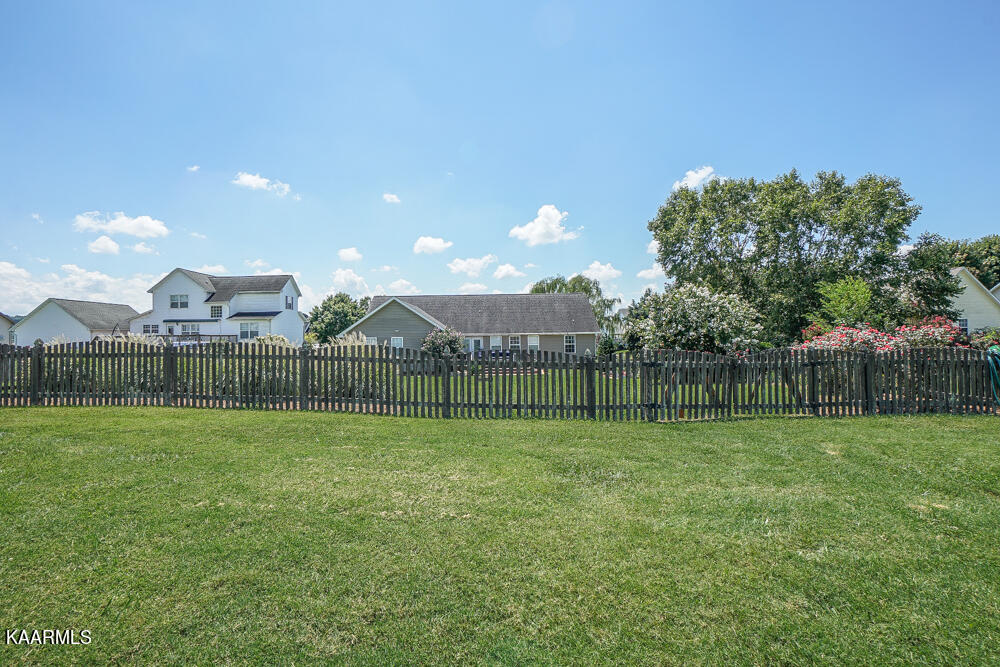 2838 Rhett Butler Drive Louisville, TN 37777 - Photo 18 of 46 DSC03983