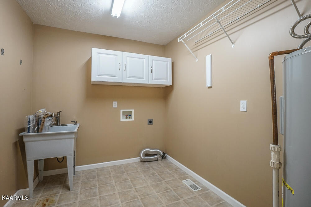 2838 Rhett Butler Drive Louisville, TN 37777 - Photo 30 of 46 DSC04246