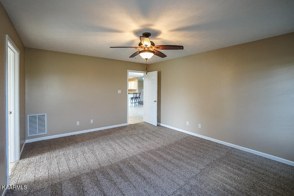 2838 Rhett Butler Drive Louisville, TN 37777 - Photo 32 of 46 DSC04248