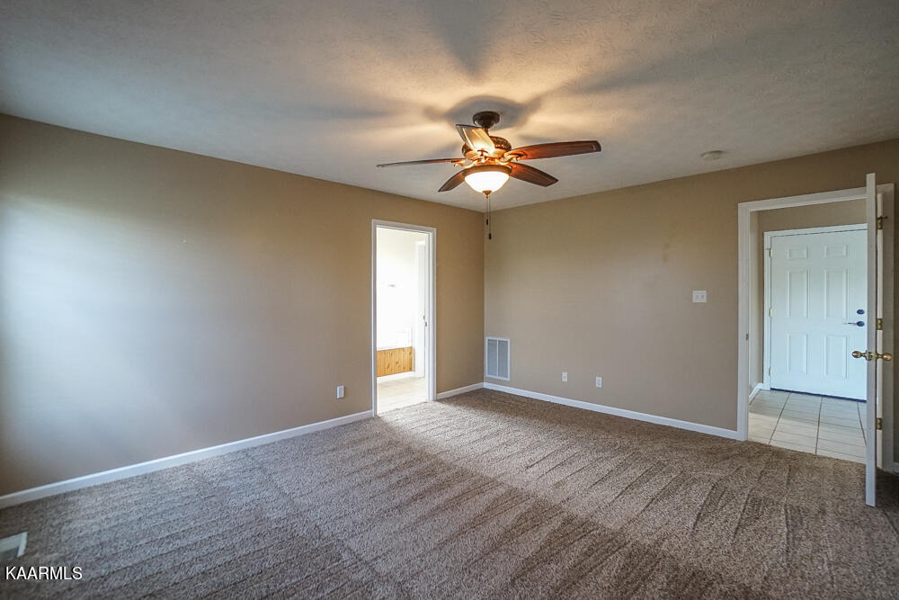 2838 Rhett Butler Drive Louisville, TN 37777 - Photo 33 of 46 DSC04249